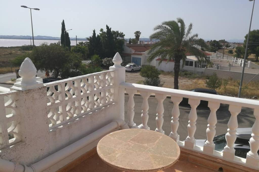 Bungalov U Ruzove Laguny Torrevieja Eksteriør bilde